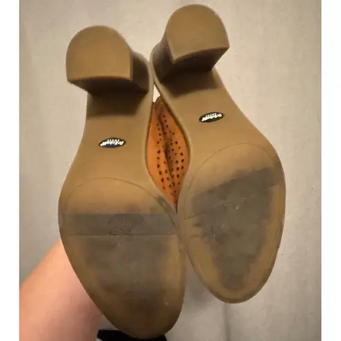 Dr Scholls sz 8.5 Womens Brown Cut Out Leather Open Toe Slip On Heels Chic Comfy