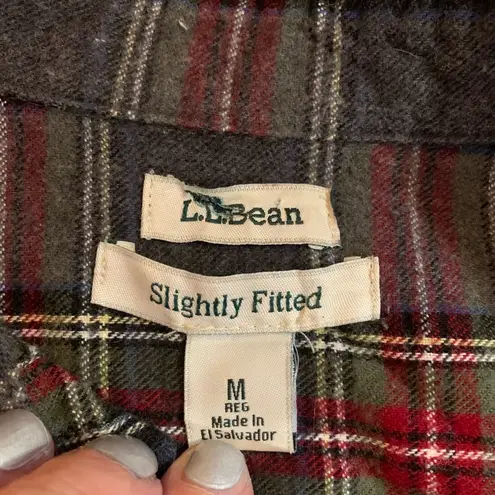 L.L.Bean  Shirt Women Medium M Gray Scotch Plaid Flannel Slightly Fitted Top