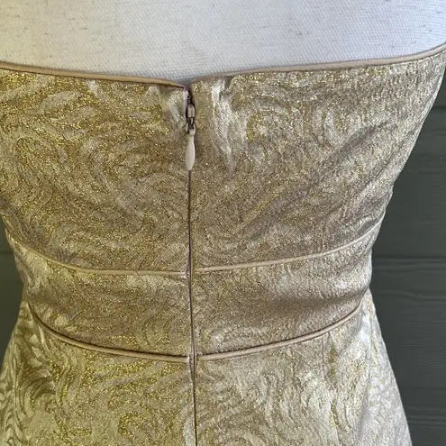 Molly New York Metallic Gold Sparkly Strapless Dress Size 6