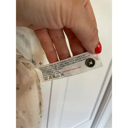 Fat Face Uk white ruffled front 3/4 sleeve blouse 4