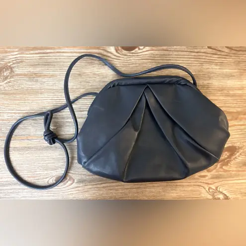 Vintage 80s Navy Blue Retro Bag BAZAAR Clamshell Purse 1980s