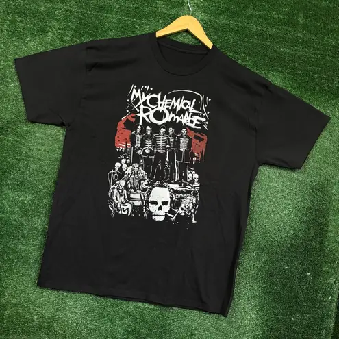 My Chemical Romance The Black Parade Rock Band Tee XL