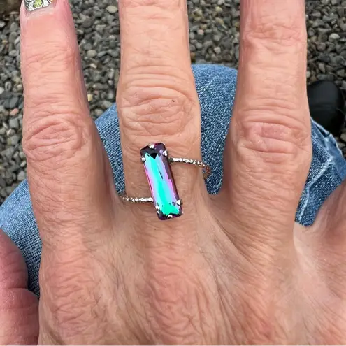 Handcrafted sparkly ring made with Austrian crystal size 6.5 Silver