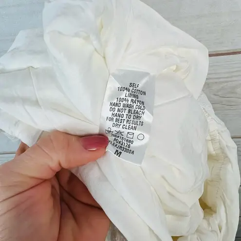 Storia  White Eyelet Romper Size M Skort Wrap Short Sleeve