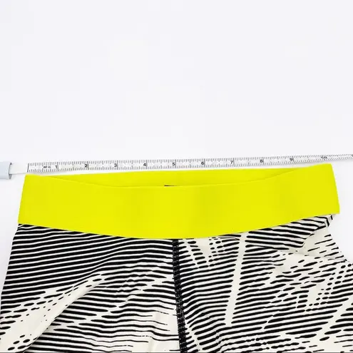 Palms The Upside Valley Power Pant Capri Leggings