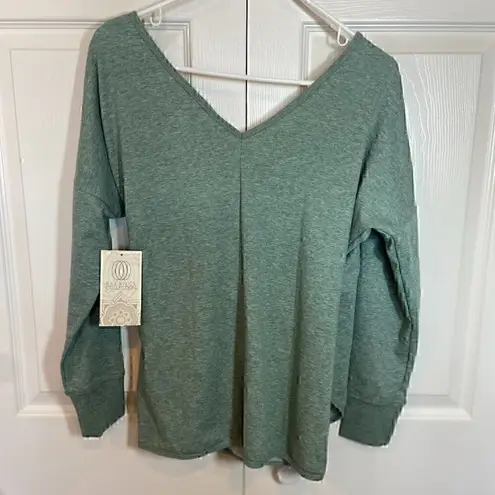 Balance Collection NWT  Women's Crossover V-neck Sweatshirt Heather Green Size S