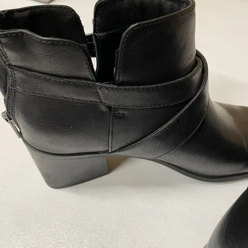 Frye & Co. Women’s Ankle Boots Pembrooke Black Size 11M Back Zip Western Cowgirl