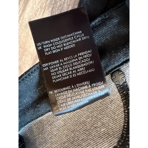 Liverpool Jeans Company Liverpool Jeans Black Coated Knit Pants Womens size 6 XM2015NX Stretch Womens