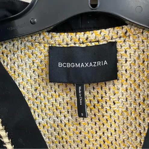 BCBGMAXAZRIA  | Tweed Button Up Blazer in Yellow Multicolor