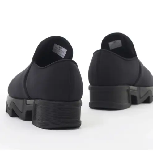 iRI NYC Wes Sneakers Black Unisex SZ 37 US 7 Slip Ons Neoprene Italian NEW