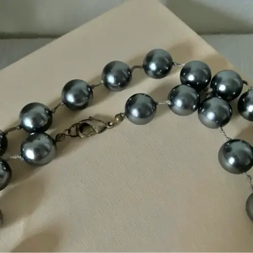 American Vintage Vintage “Ingvena” Black Dark Pearl Necklace Heavy Glass Metallic Romantic Classic