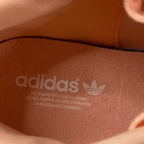 Adidas  Originals Multix J Peach Casual Running Shoes Women's Sneakers Size 6 NWT