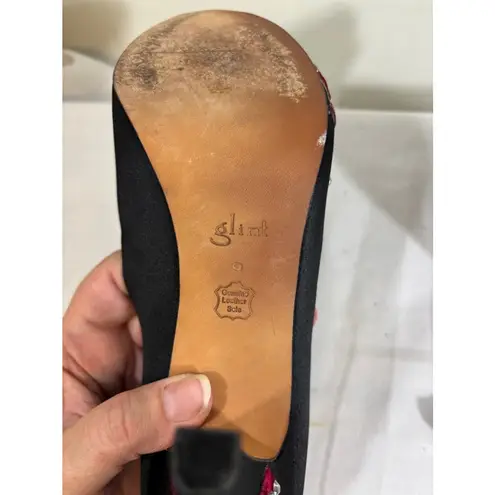 Women's glint Heels Size 9, Black and Red