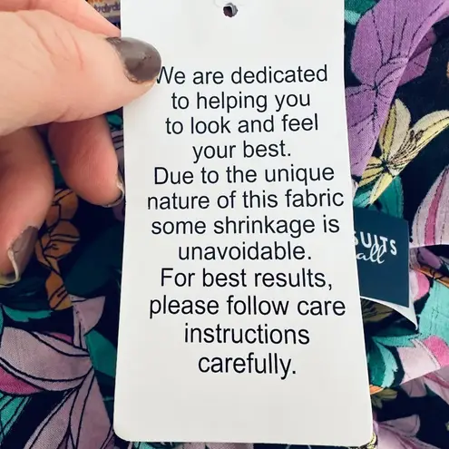 SWIMSUITS FOR ALL Size 22/24 Stephanie V