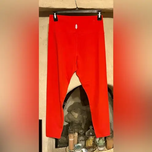 Free People Never Better 7/8 Length Leggings NWOT Red Size L