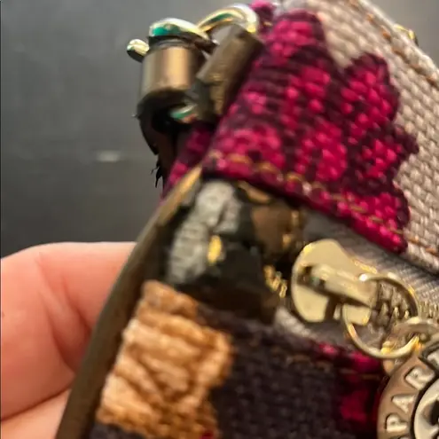 Spartina 449 Spartina Elegant Floral Wristlet Clutch. Pictures of flaws in photos.