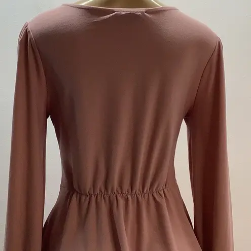 Sweet Wanderer Size Small RosePink Long Sleeve Fitted V-Neck Blouse Top Preloved
