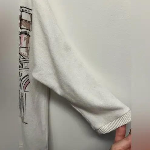 Chic Graphic Sweater with Pink and Black Accents White Size XL