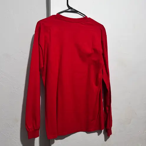 Red Vogue x Hocus Pocus long sleeve shirt #HocusPocus #Vogue No size tags fit up Size L