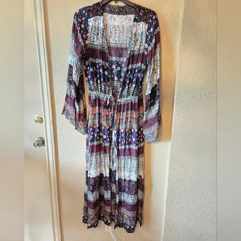 Saachi Printed Tie Waist Kimono size small Blue