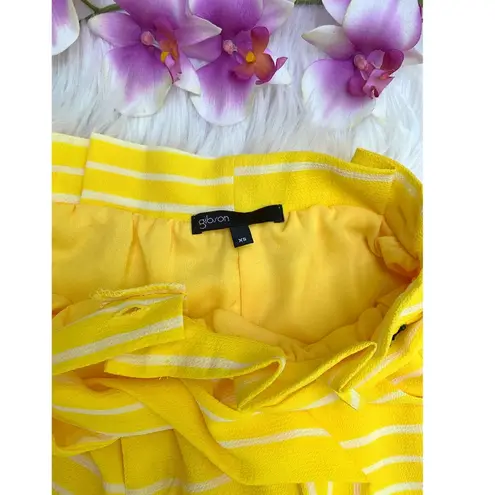 Gibson NWT x Living in Yellow Paperbag Shorts