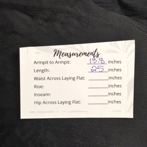 Lululemon Black Floral Embossed Quarter Zip Pullover Top Size 4 Athleisure Layer