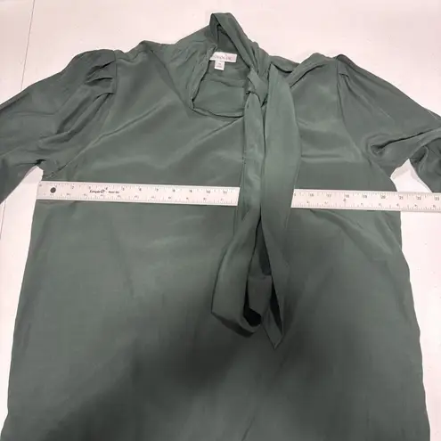 Prologue Tie Neck Blouse Womens M Green Long Sleeves Elegant Flatering Top