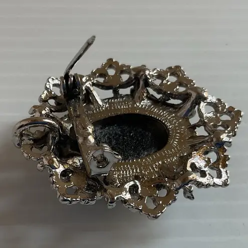 Vintage Baroque Opal Style Glass Brooch Pendant Gold Ornate Frame Pin Victorian Silver