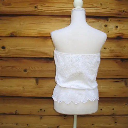 White Eyelet Lace Strapless Top Size M White Size M