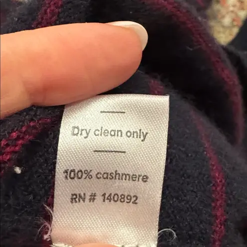 Marine layer Harper stripe cashmere sweater in navy with red stripes L