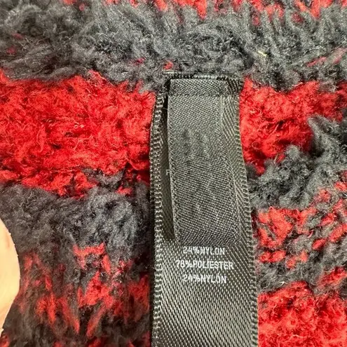 SKIMS Women's Cozy Knit Plaid Fleece Pullover Sweater Buffalo Check Red Black