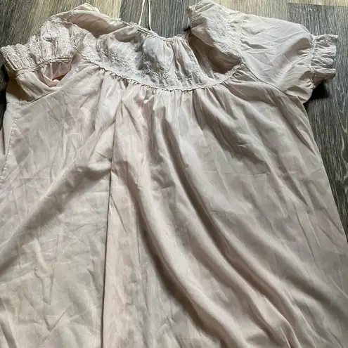 Vintage Lace Dainty Puff Sleeve Coquette Romantic Pink Chemise Nightgown Medium
