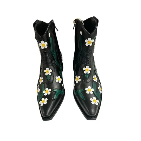 Valentino Garavani Black Leather Daisy Ankle Cowboy Boots 5.5 - 6 Women Size 36