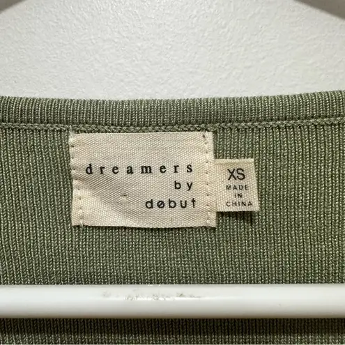 Dreamers by Debut Olive Green Ruffle Sleeve V-Neck Crop Top Womens size XS