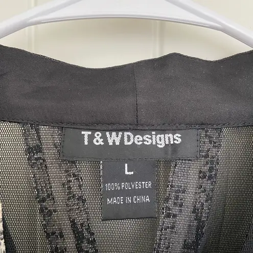 NWOT | T&W Designs women’s sheer snakeskin striped zip jacket Large Black
