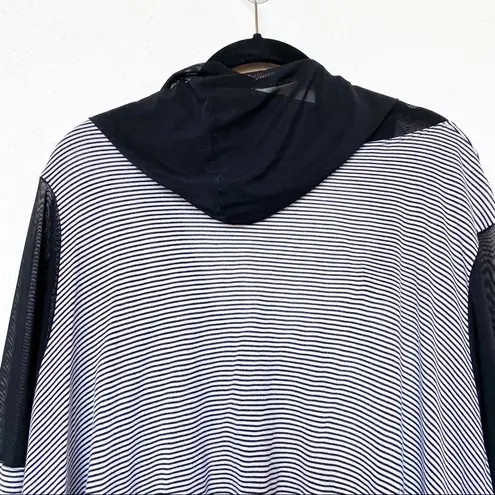 LF  Stores Emma & Sam Mesh Stripe Oversized Hoodie Size Small