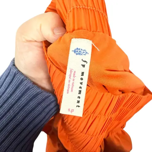 Free People Movement Get Your Flirt On Shorts in Orange Size S