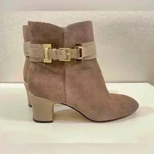 Joan & David ‎ Women’s Suede Leather Tan Color Ankle Booties Size 9.5