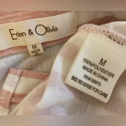 Eden & Olivia Striped button up shirt bush and white size M