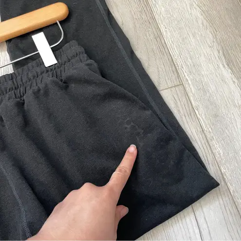 Vuori  Performance Joggers Sweatpants womens Gray (xsmall) athleisure lounge gym