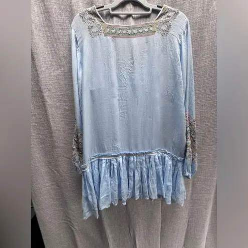 Free People  Wild One Embroidered Peasant Tunic size XS