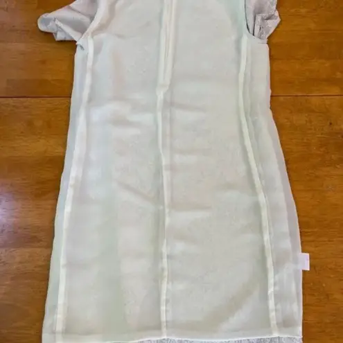 Babaton Aritzia Short Mini Lined Pearl Dress Short Sleeve Gray Print, Size XS S