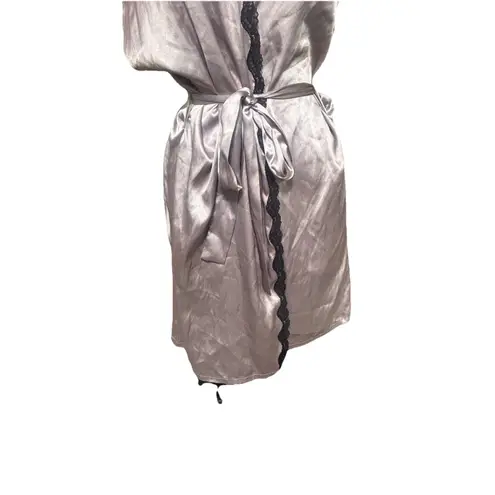 Victoria’s Secret Silk And Lace Lingerie Bombshell Lilac Purple Robe Cover Sz S