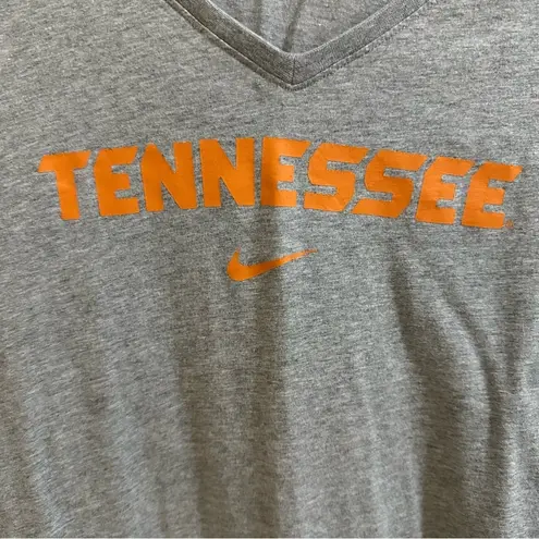 Nike  Tennessee Volunteers Women’s V-neck T-shirt size Large Gray Orange GO VOLS!