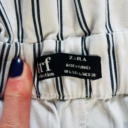 ZARA  White and Black Striped Paper Bag Shorts