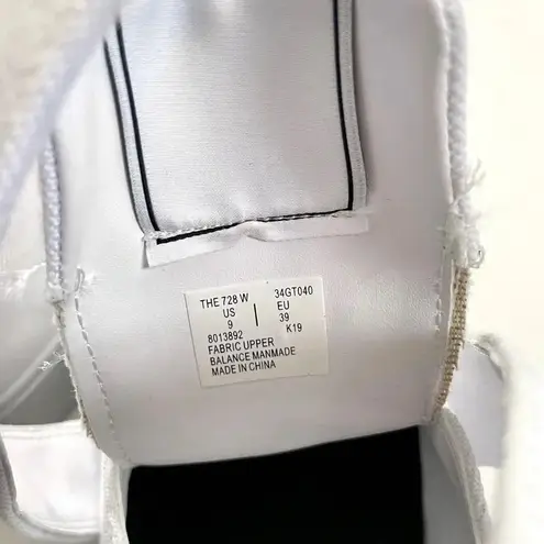 NWT GOATS White 728 Platform Sneakers Size 9