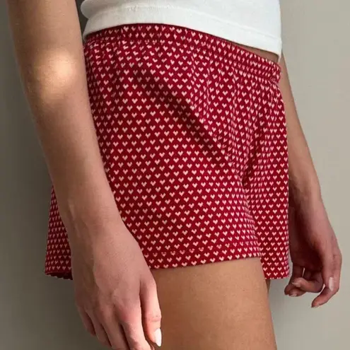 Brandy Melville  - EMERY HEARTS SHORTS