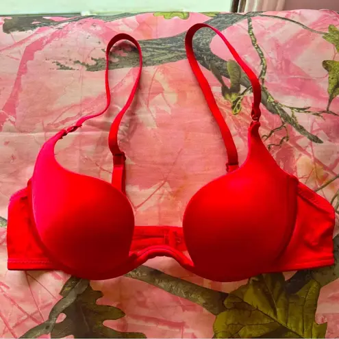 juicy cherry red push up bra Size 34 C