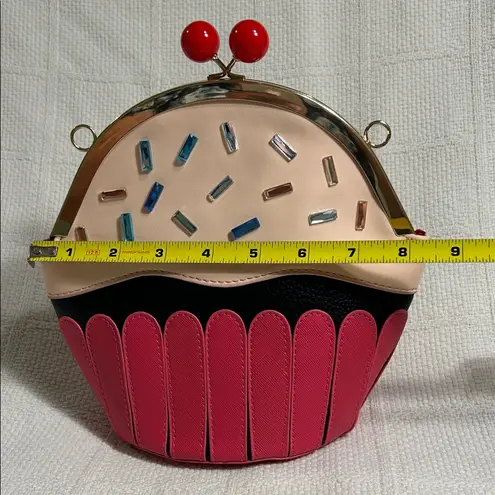 Cupcake Design Pink and Black Women's Bag NWOT
