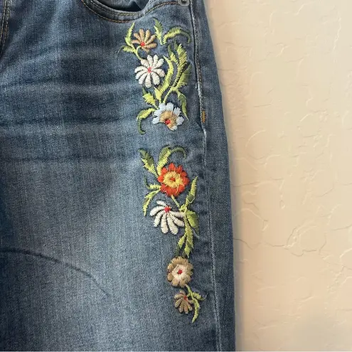 Driftwood Jeans Marilyn floral embroidered jeans size 26